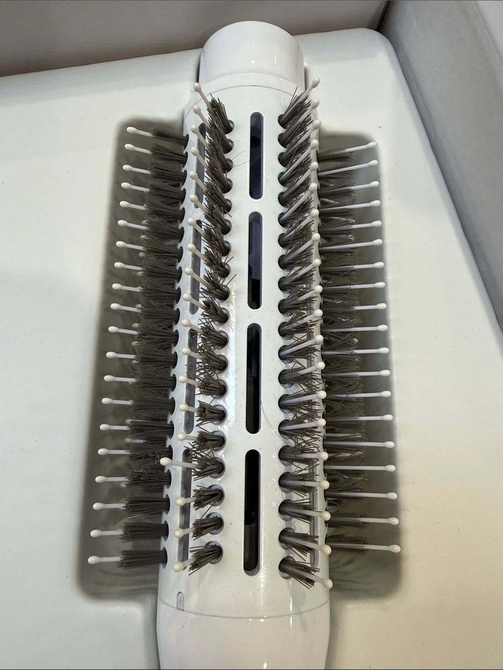 T3 AireBrush Round Brush